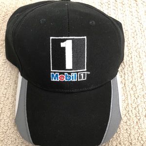 Mobil 1 Black cap